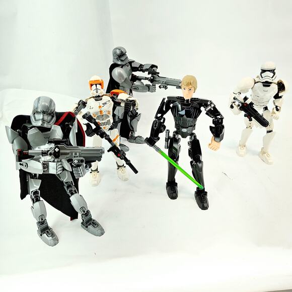 Star Wars Lego Buildable Figures Lot Luke Skywalker, Guard, Captain Phasma, Cody - Picture 1 of 11